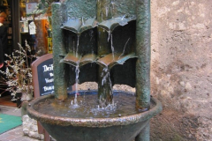 Австрія. Інсбрук. Фонтан-книг.